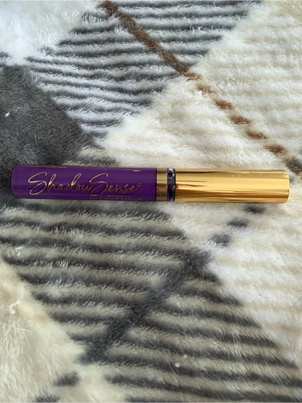 SeneGence Violet Shadowsense